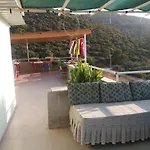 Zeus Apart Hotel apartamentowy Guzelcamlı