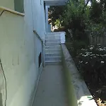 Zeus Apart