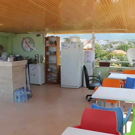 Aparthotel Zeus Apart Guzelcamlı