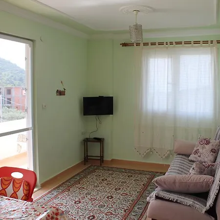 Aparthotel Zeus Apart *