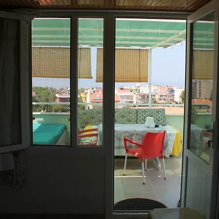 Zeus Apart Aparthotel