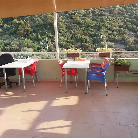 Aparthotel Zeus Apart