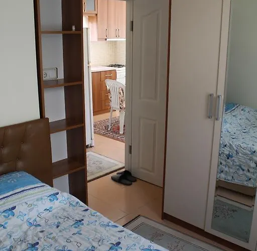Zeus Apart Appart hôtel Guzelcamlı