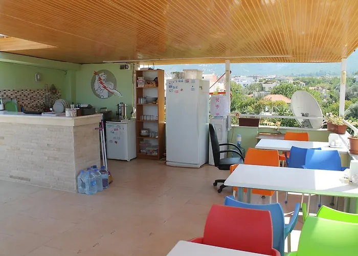 מלון דירות Zeus Apart Guzelcamlı