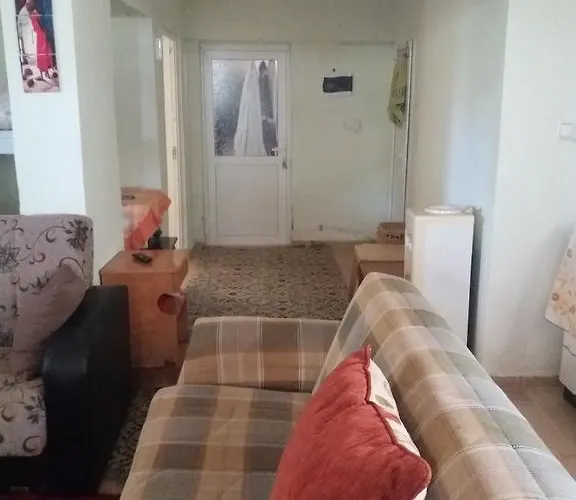 מלון דירות Zeus Apart