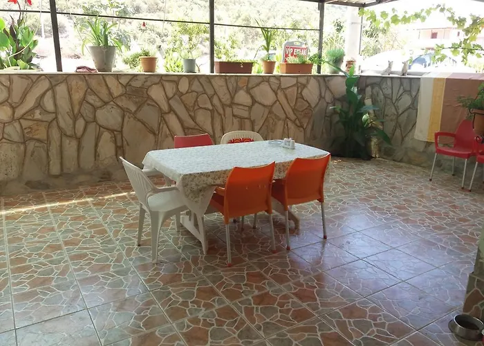 Zeus Apart Guzelcamlı