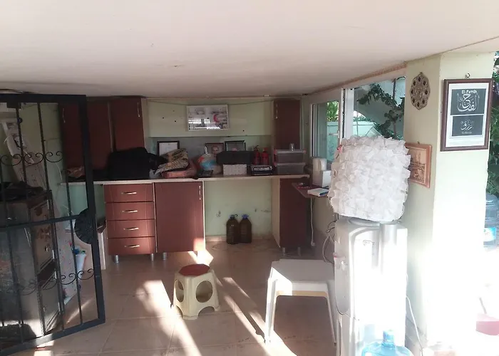 מלון דירות Zeus Apart *