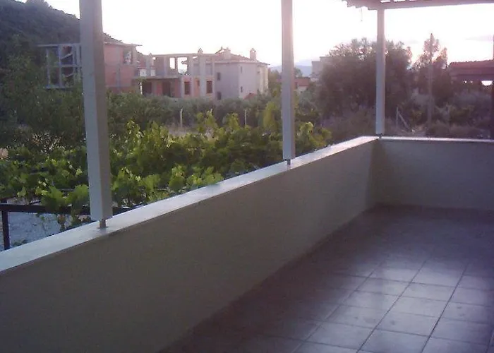 Zeus Apart Guzelcamlı