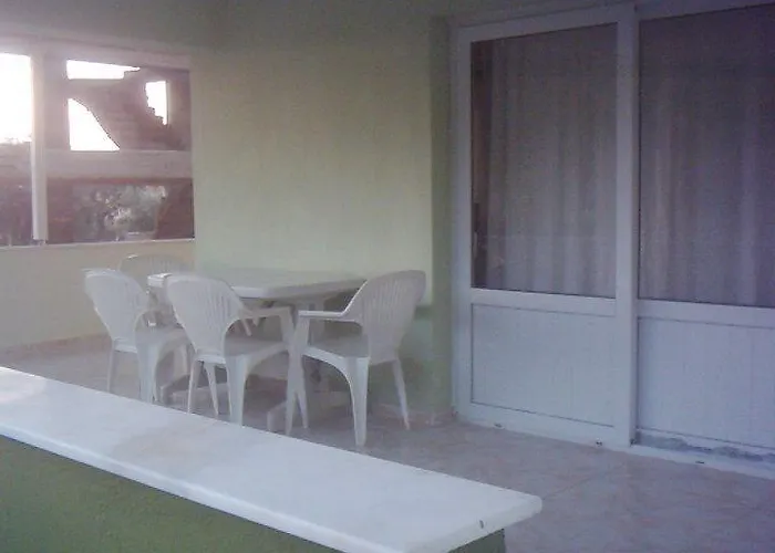 Ξενοδοχείο με διαμερίσματα Zeus Apart *