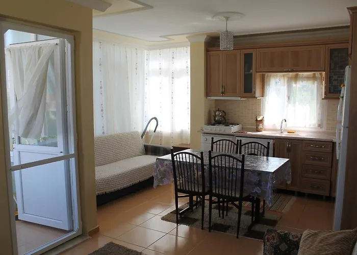 Zeus Apart Ξενοδοχείο με διαμερίσματα Guzelcamlı